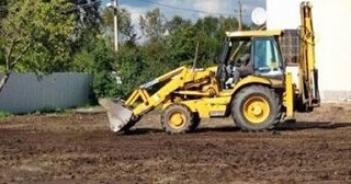 Выравнивание рельефа в Серпухове в октябре
